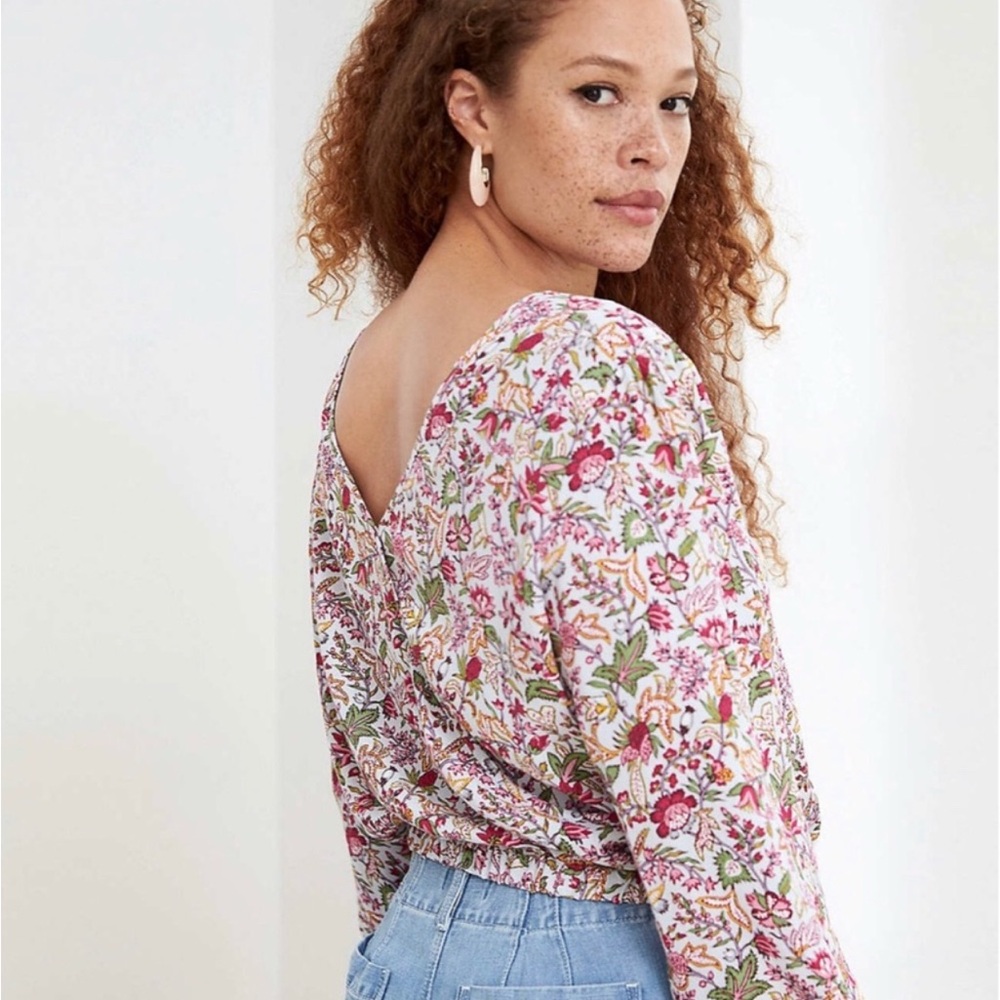 Loft Jungle Wrap Back Cropped Floral Blouse